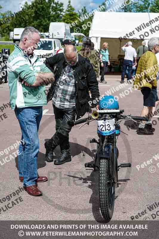 Vintage motorcycle club;eventdigitalimages;no limits trackdays;peter wileman photography;vintage motocycles;vmcc banbury run photographs